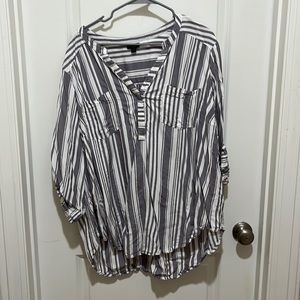 Torrid. Plus size. Grey and White Striped Harper 3/4 Sleeve Blouse. Size 3x.